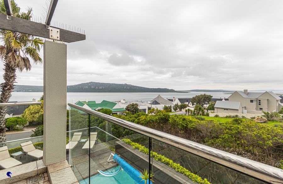 6 Bedroom Property for Sale in Myburgh Park Western Cape